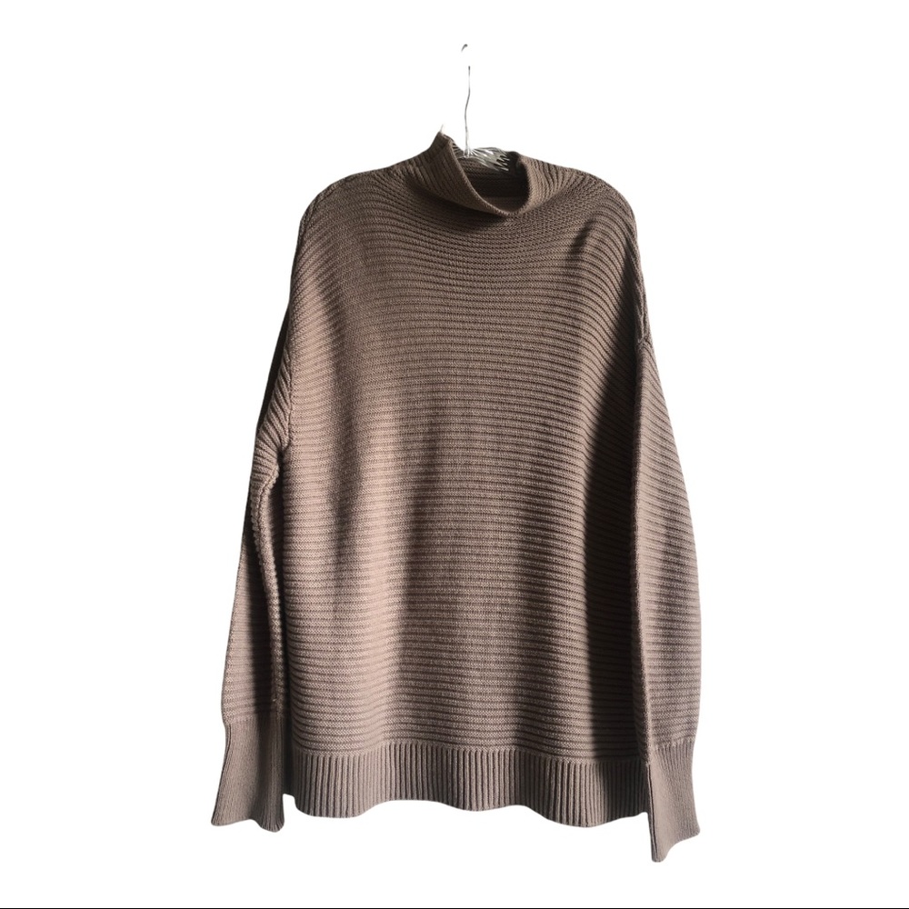 NWT DKNY Beige sweater